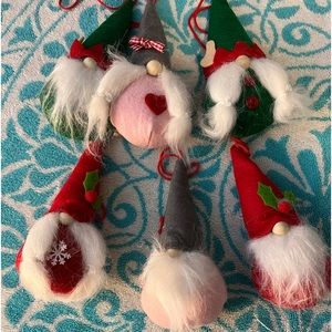Xmas ornaments set of six to green to pink to red gnome gnome